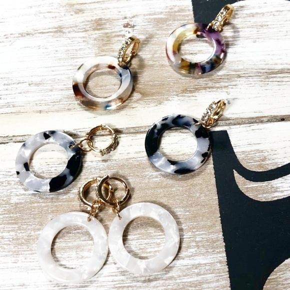 Alquimia Jewelry - SMALL ACRYLIC PAVE TORTOISE DROP HOOPS